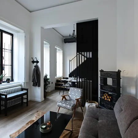 Apartment Avc *